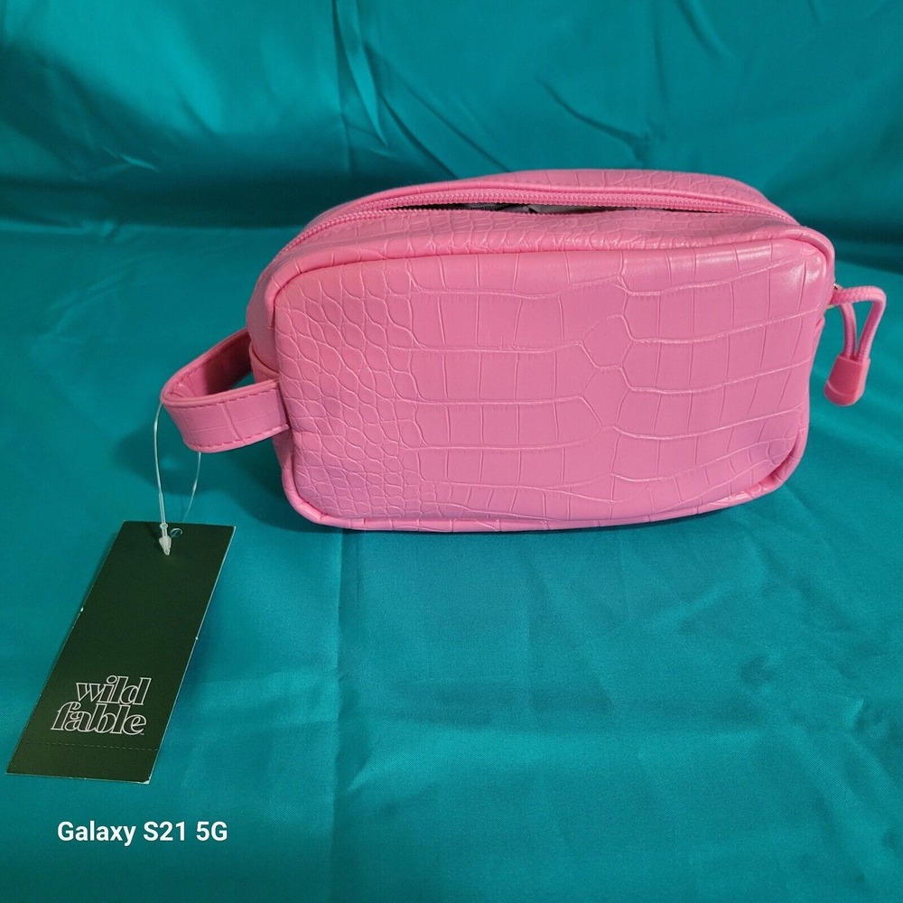 Wild Fable Pink Makeup Case